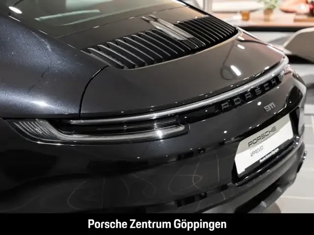 Porsche 992