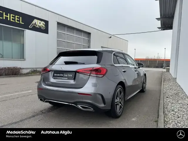 Mercedes-Benz A 250