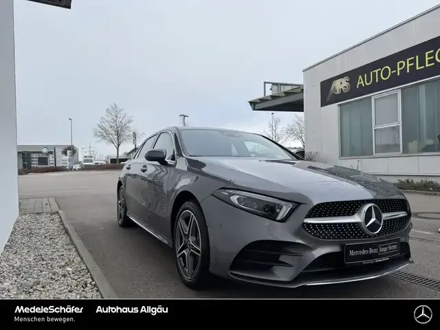 Mercedes-Benz A 250
