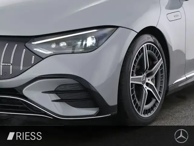 Mercedes-Benz EQE 53
