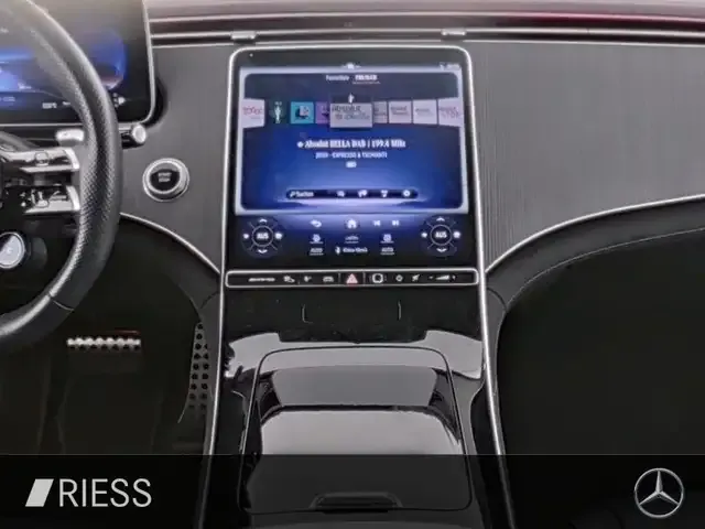 Mercedes-Benz EQE 53