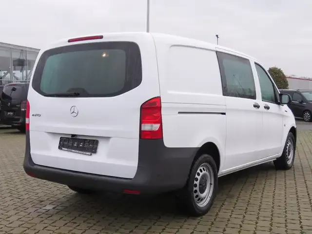 Mercedes-Benz Sonstige