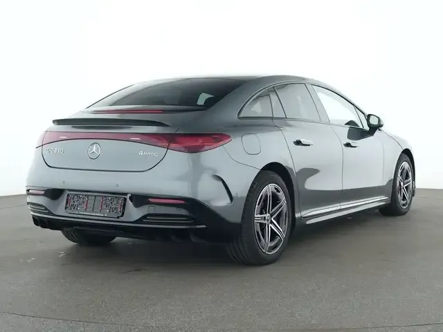 Mercedes-Benz EQE 350