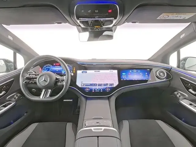 Mercedes-Benz EQE 350