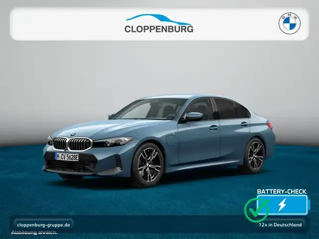 BMW 330