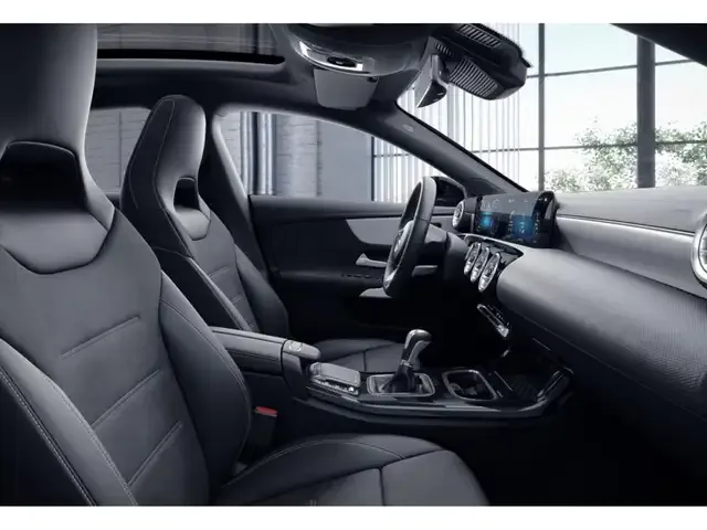 Mercedes-Benz CLA 180