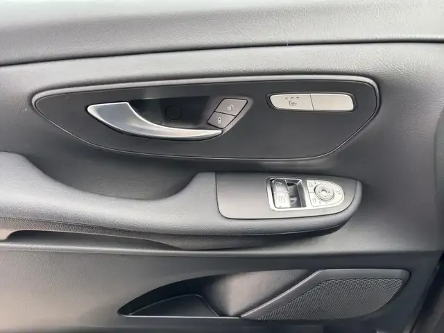 Mercedes-Benz EQV 300