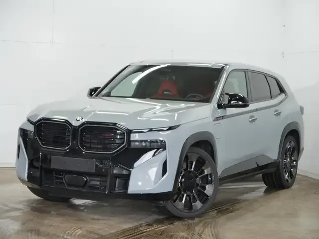 BMW XM