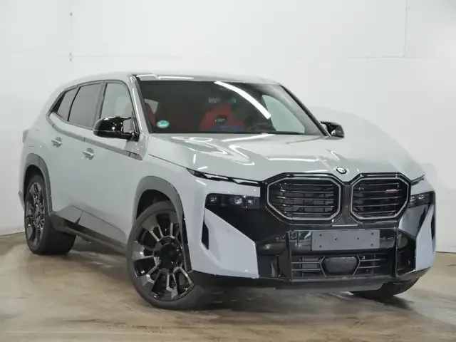BMW XM