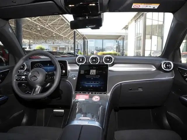 Mercedes-Benz GLC 220