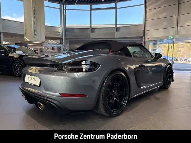 Porsche 718 Spyder