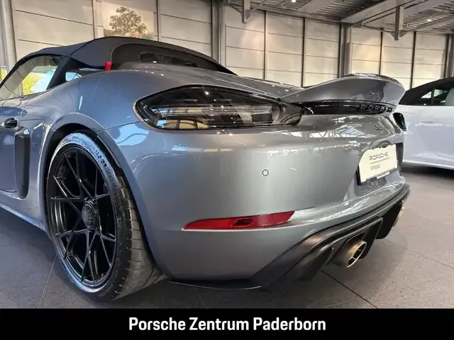 Porsche 718 Spyder