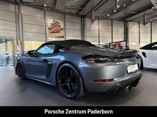 Porsche 718 Spyder