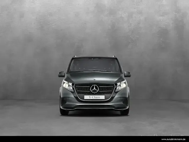 Mercedes-Benz V 220