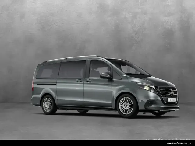 Mercedes-Benz V 220