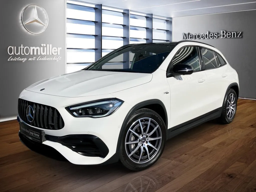Mercedes-Benz GLA 45 AMG