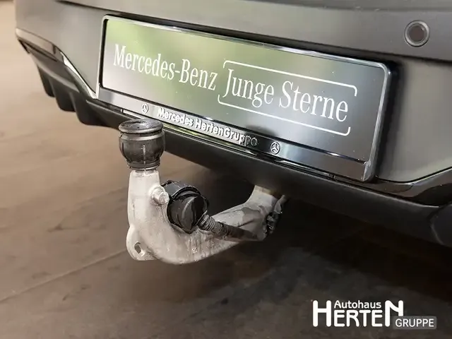 Mercedes-Benz EQB 350