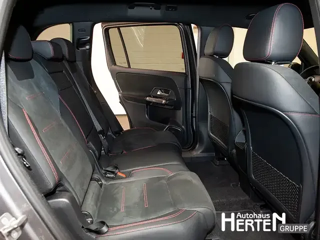 Mercedes-Benz EQB 350