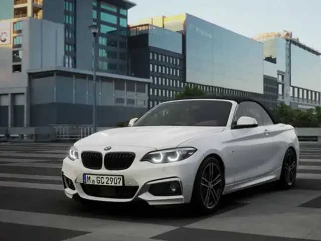 BMW 220