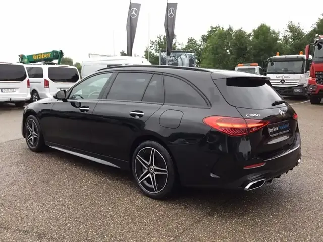 Mercedes-Benz C 300