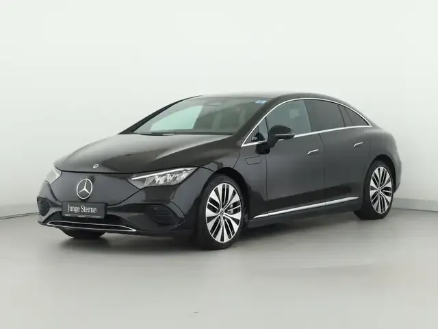 Mercedes-Benz EQE 300