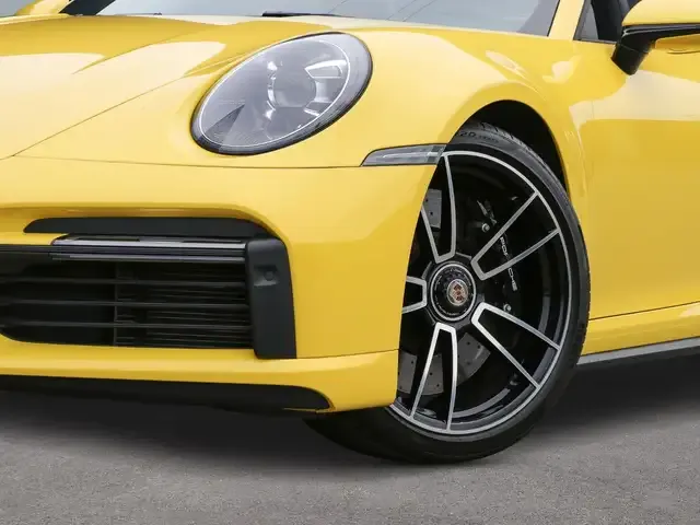 Porsche 992