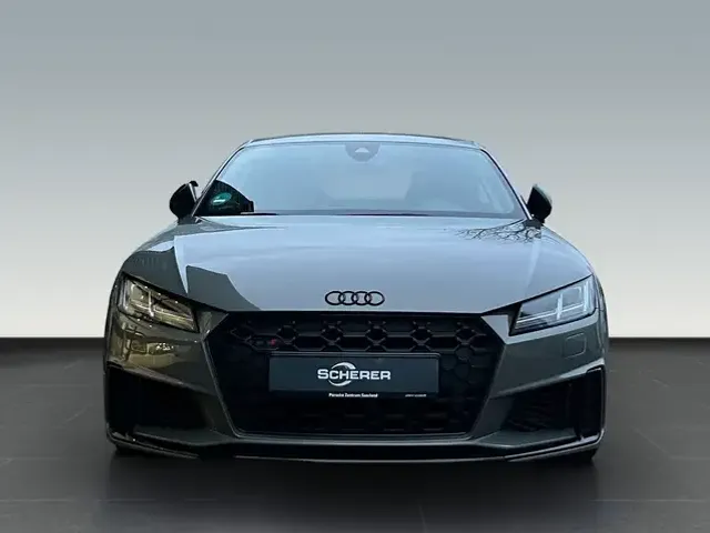 Audi TTS
