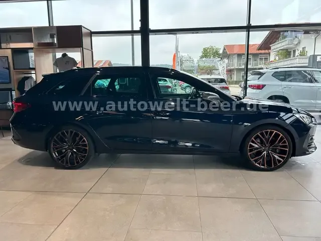 CUPRA Leon