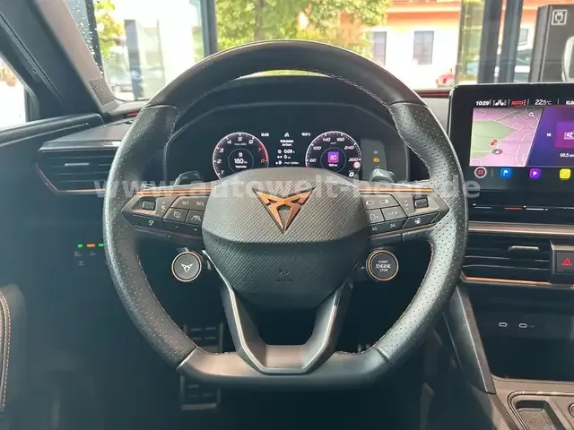 CUPRA Leon