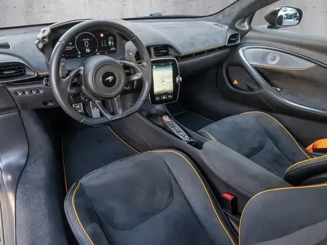 McLaren Artura