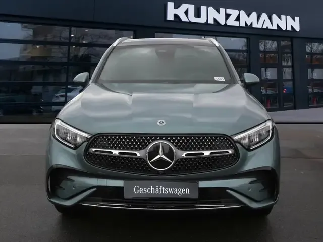 Mercedes-Benz GLC 220