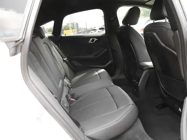 BMW 235