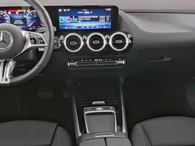 Mercedes-Benz B 180