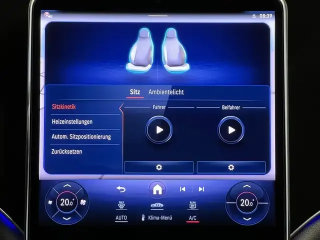 Mercedes-Benz EQE 300