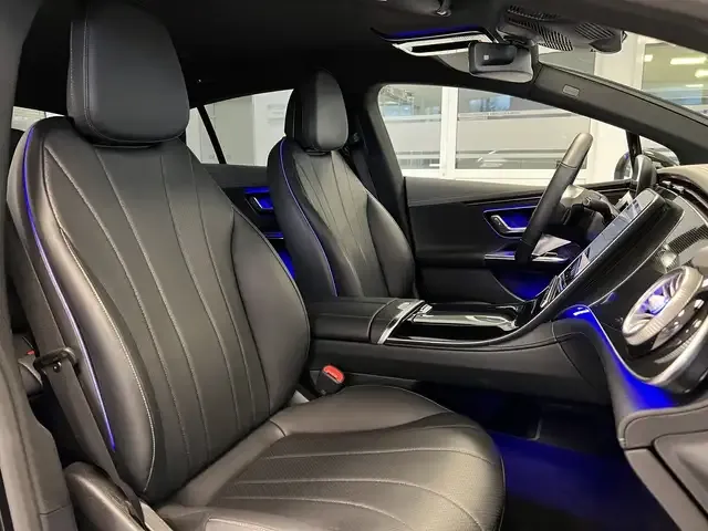 Mercedes-Benz EQE 300