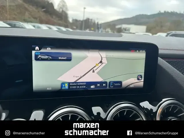 Mercedes-Benz EQA 300