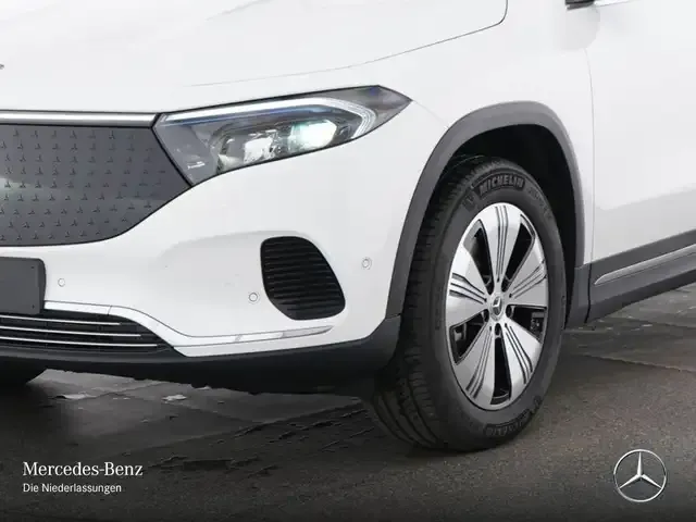 Mercedes-Benz EQA 250
