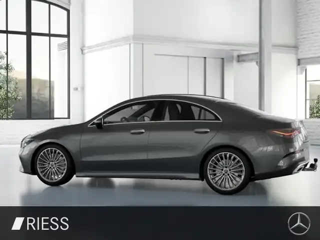 Mercedes-Benz CLA 250