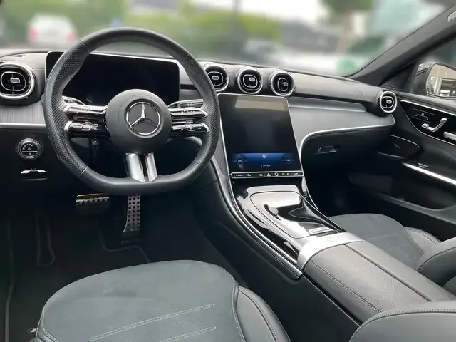 Mercedes-Benz C 220