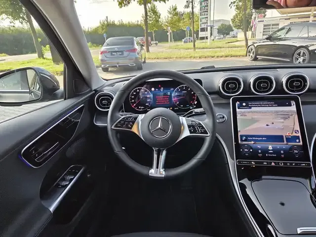 Mercedes-Benz C 180