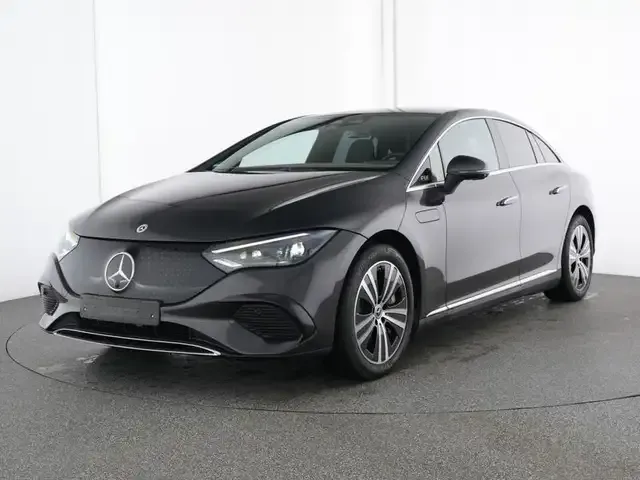 Mercedes-Benz EQE 300