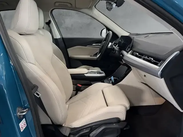 BMW iX1