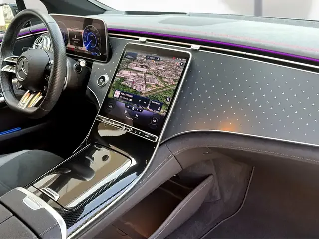Mercedes-Benz EQE 43
