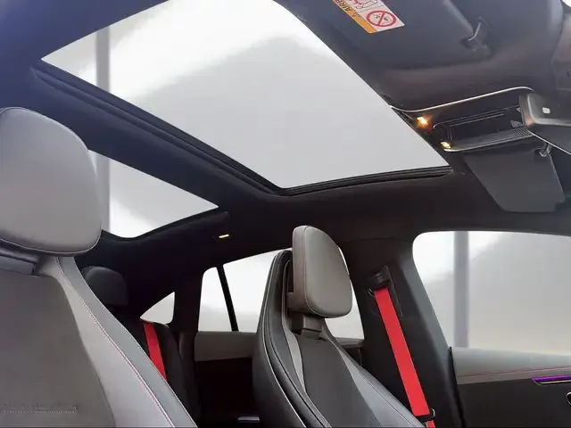 Mercedes-Benz EQE 43