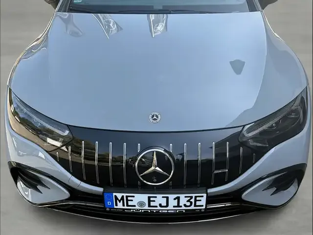 Mercedes-Benz EQE 43