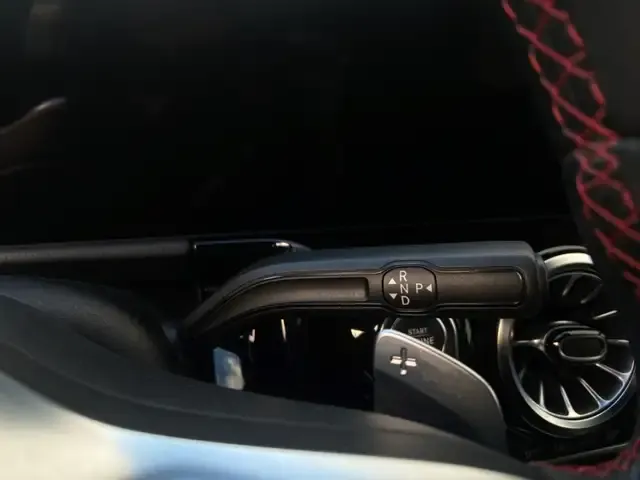 Mercedes-Benz Sonstige