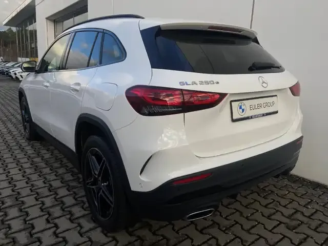 Mercedes-Benz Sonstige