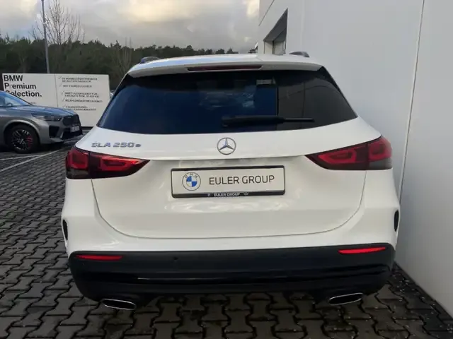 Mercedes-Benz Sonstige