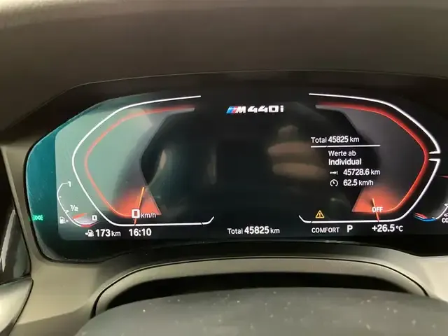 BMW 440
