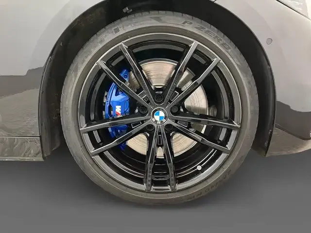 BMW 440